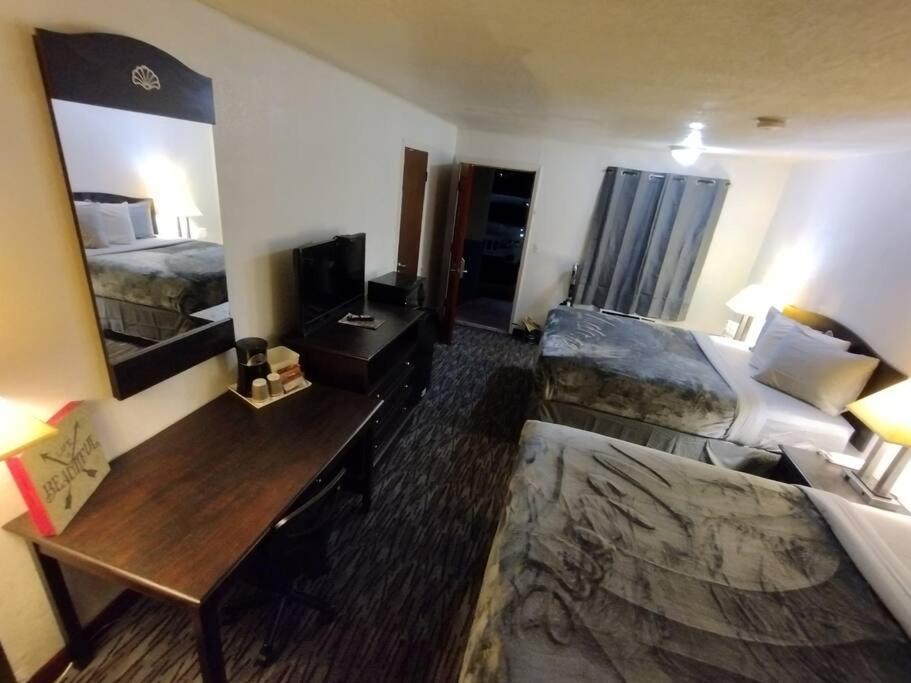 Hotel 2 Queen Beds Hotel Room 126 Wi-Fi Booking Stillwater Eksteriør bilde